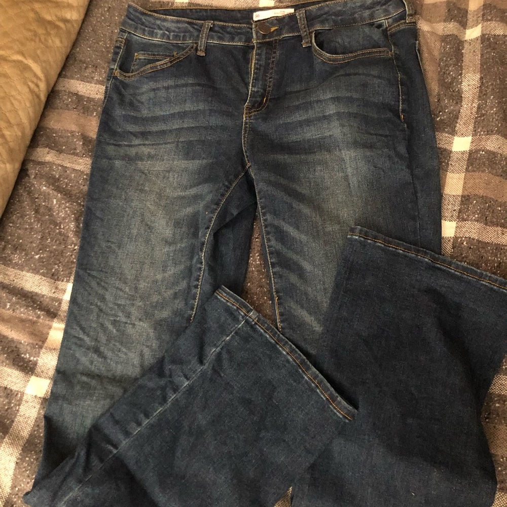 👖😊 LIKE NEW SO Jeans